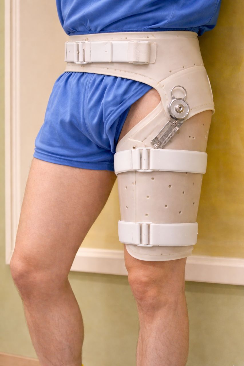 08-09-52 Тутор на тазобедренный сустав